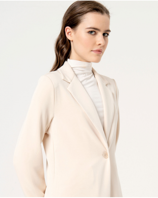 CHAQUETA BLAZER LARGA DE SURKANA