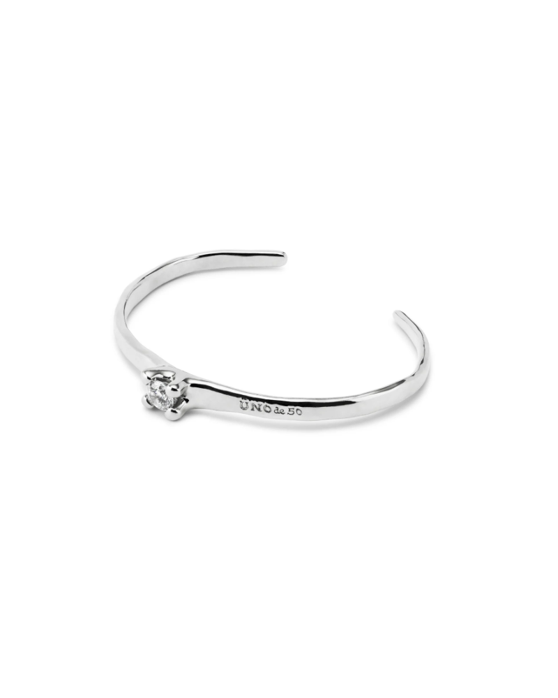 PULSERA RIGIDA CON CIRCONITA BAÑO PLATA DE UNOde50