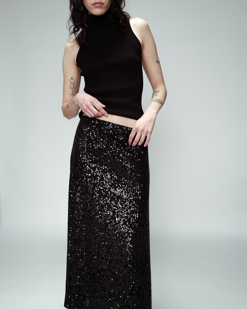 FALDA NEGRA DE LENTEJUELAS DE GRACE&MILA