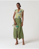 FALDA CON CINTURA AJUSTABLE DE SURKANA