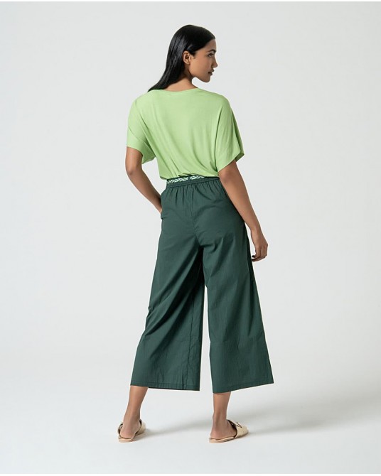 PANTALON RECTO CON CINTURON DE SURKANA