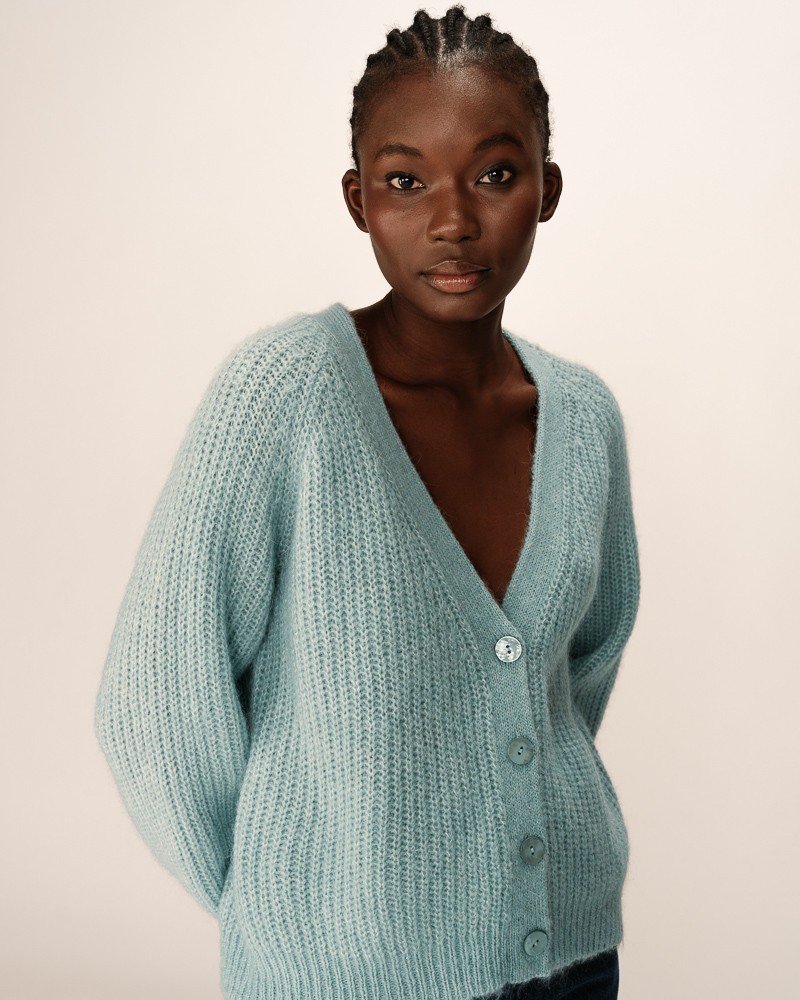 CARDIGAN MANGA LARGA DE GRACE AND MILA