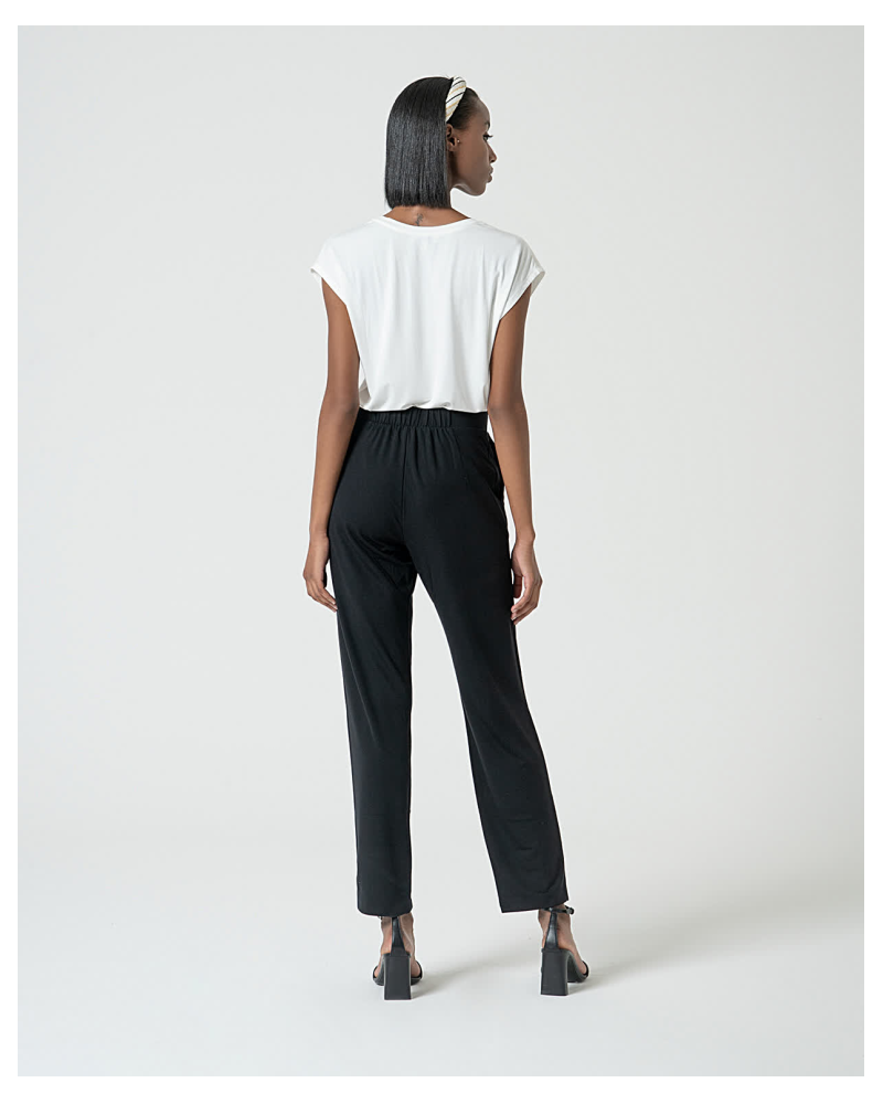 PANTALON PITILLO NEGRO DE SURKANA
