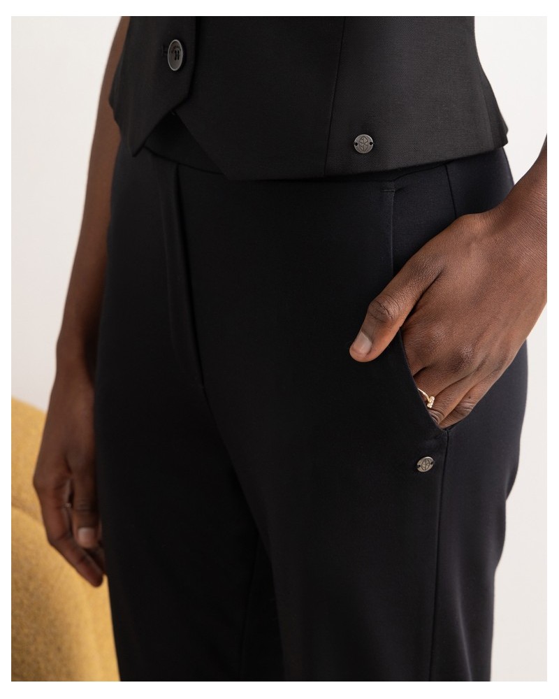 PANTALON PITILLO NEGRO DE SURKANA