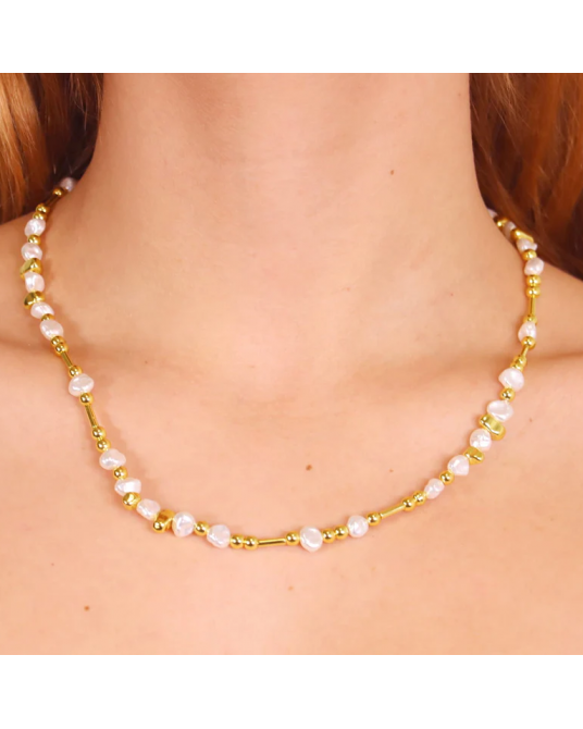 COLLAR CORTO CON PERLAS DE ANARTXY