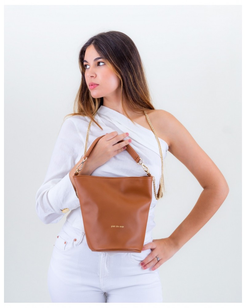 BOLSO CUBO PIEL CAMEL DE PIEL DE MAR