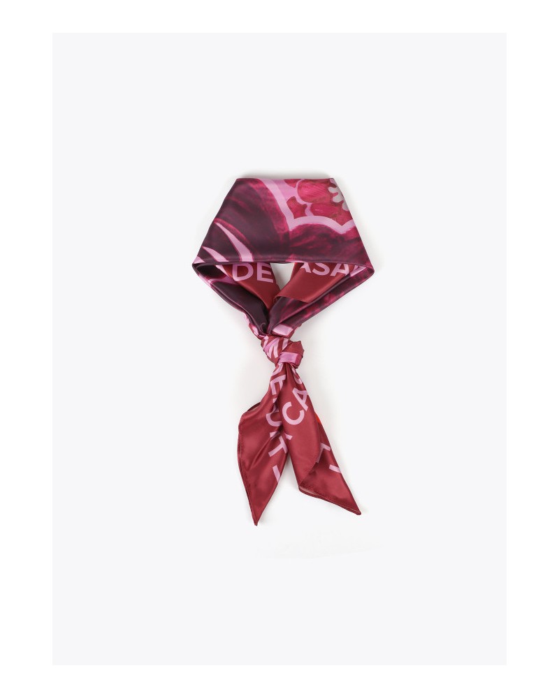 PAÑUELO ESTAMPADO FLOR DE LOLA CASADEMUNT