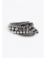 Pulseras elàsticas con perlas y cristales de Lola Casademunt