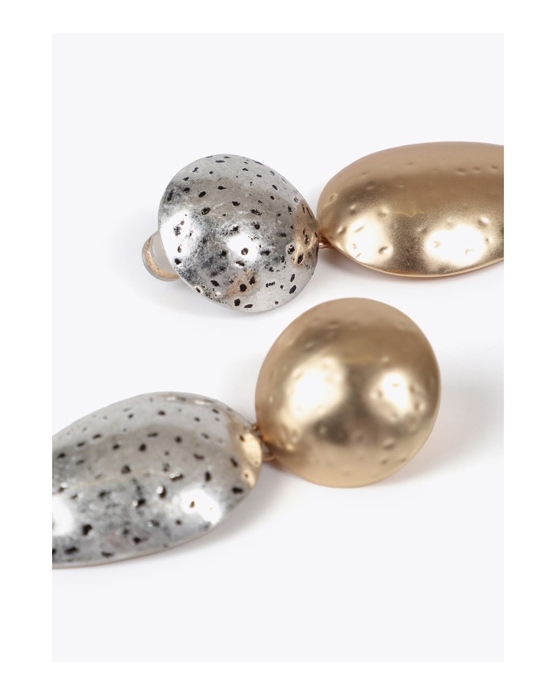 Pendientes bicolor de Lola Casademunt