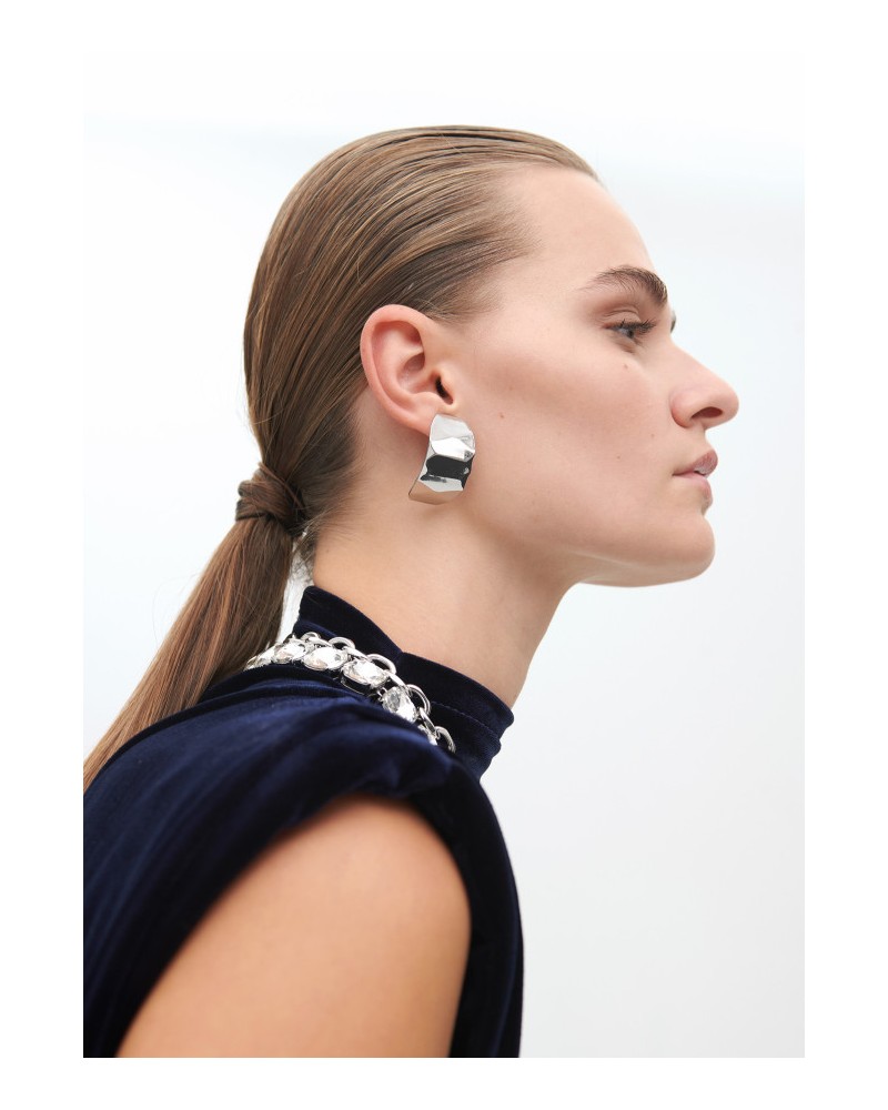 Pendientes facetados de Lola Casademunt