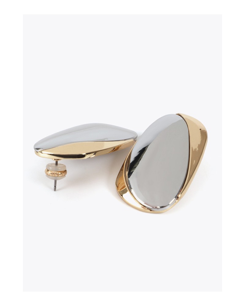 Pendientes chapa bicolor de Lola Casademunt