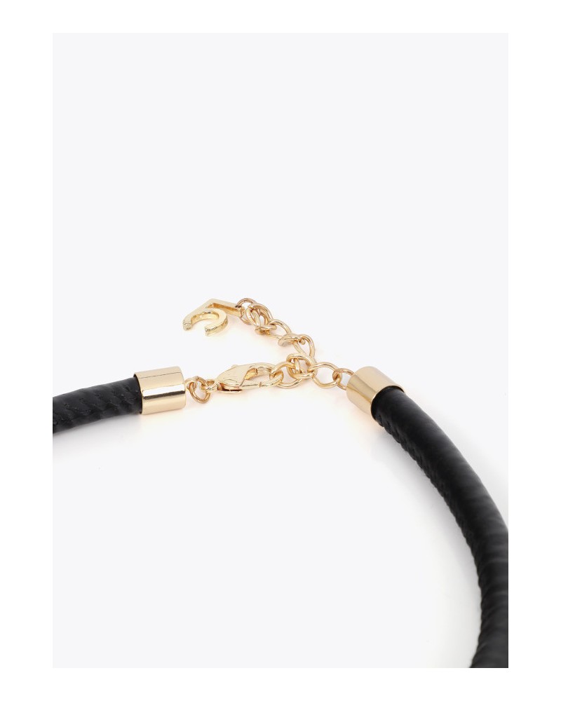 Collar corto dorado y negro de Lola Casademunt