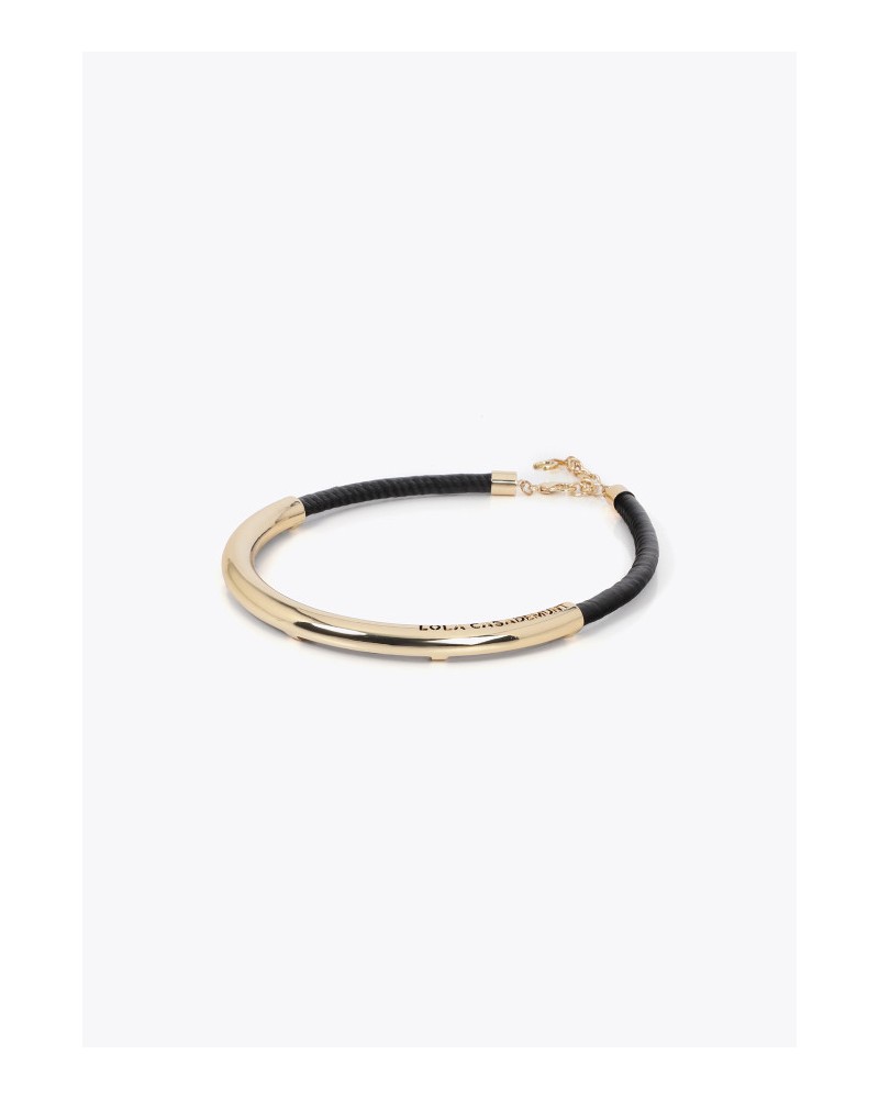 Collar corto dorado y negro de Lola Casademunt