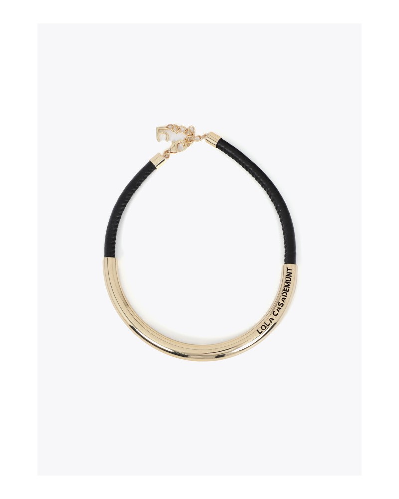 Collar corto dorado y negro de Lola Casademunt