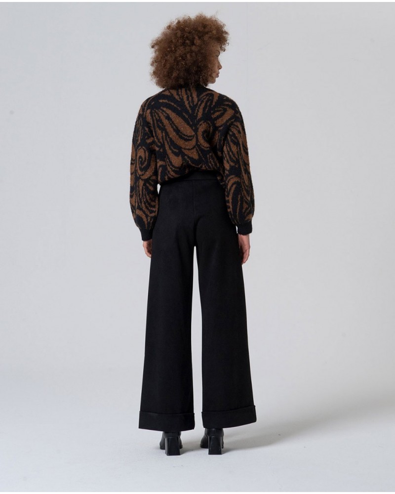 Pantalòn negro ancho de Surkana