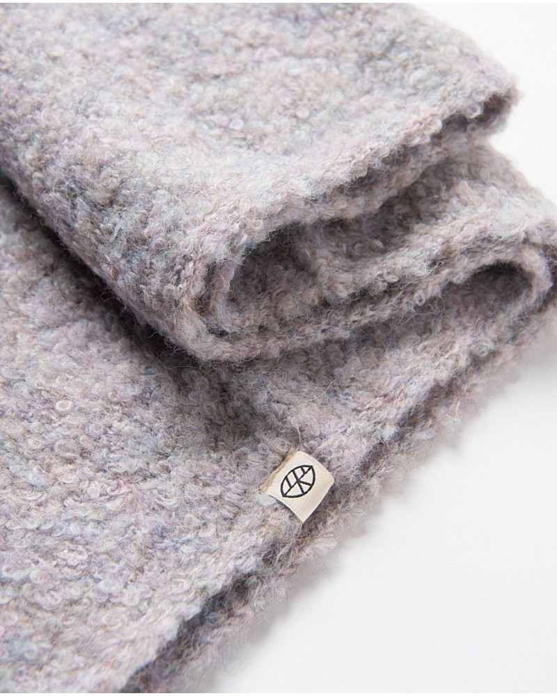 Cuello de punto rizo de surkana