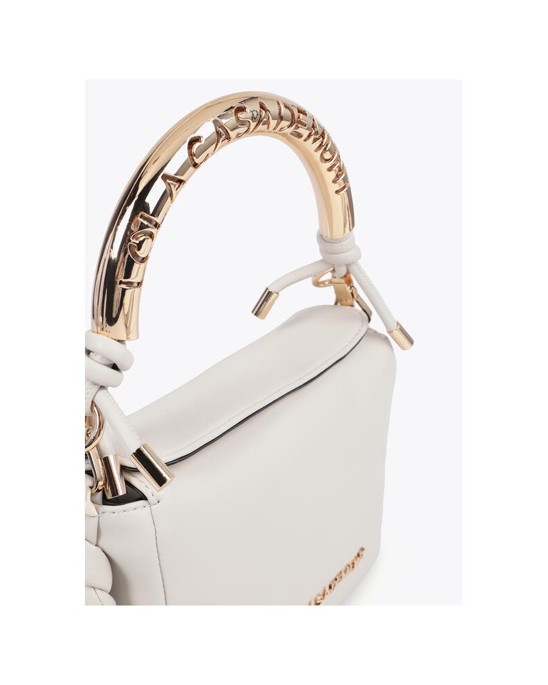 Bolso mini crudo con asa dorada de Lola Casademunt