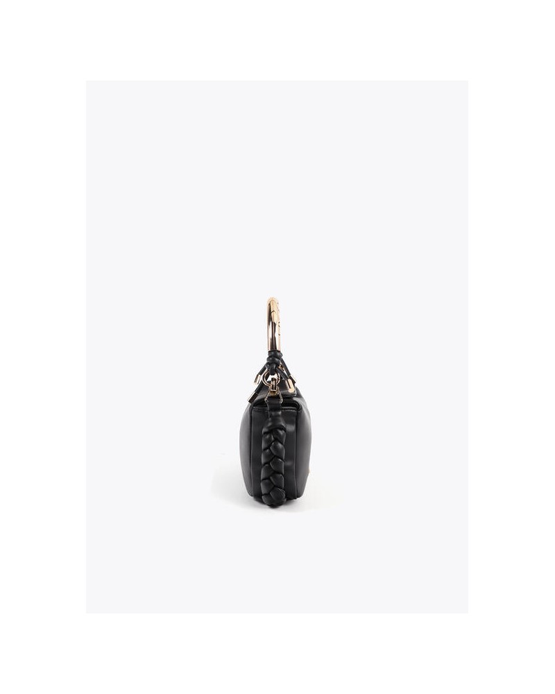 Bolso mini negro con asa dorada de Lola Casademunt