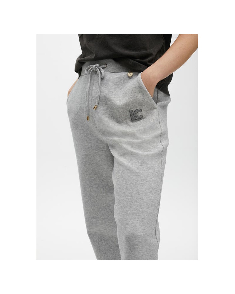 Pantalòn de chandal gris de Lola Casademunt