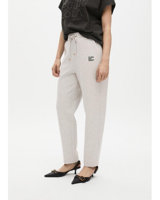 Pantalòn de chandal beige de Lola Casademunt