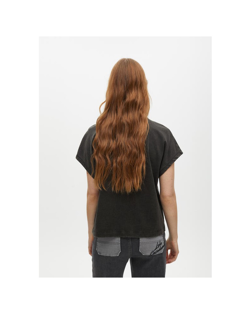 Camiseta lavada joya de Lola Casademunt