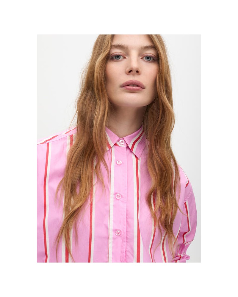 Camisa rayas rosa de Lola Casademunt