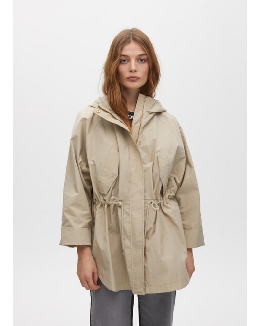 Parka oversize cintura ajustable crudo de Lola Casademunt