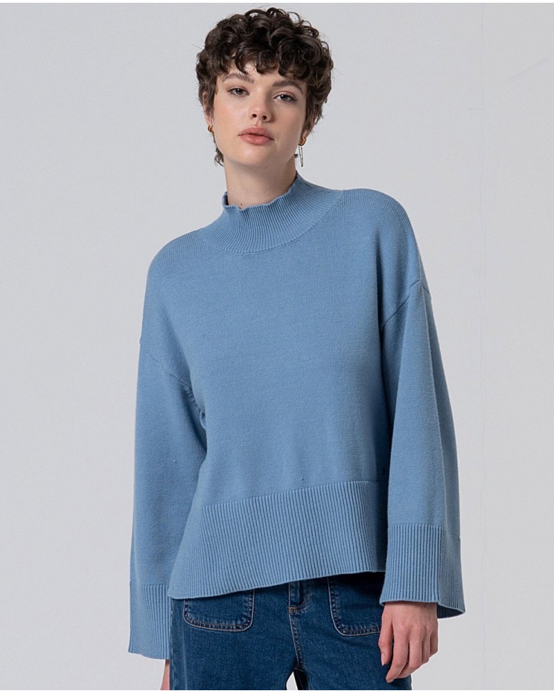 Jersey cuello alto manga amplia AZUL de Surkana
