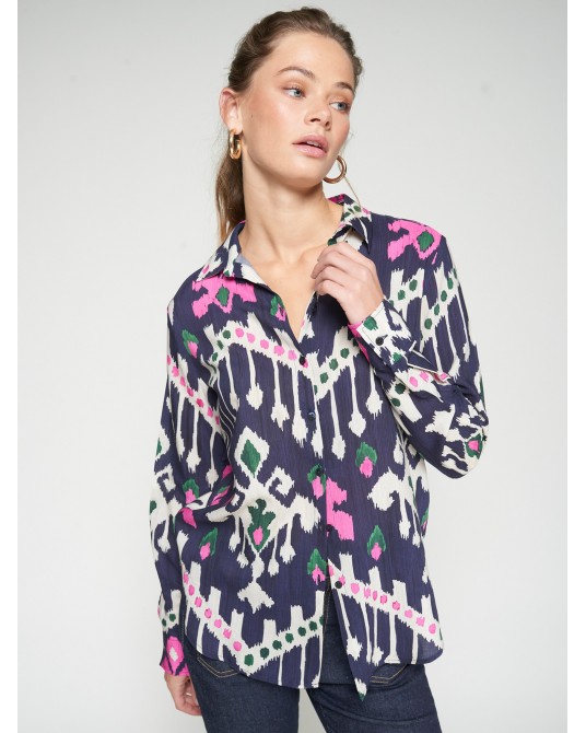 Camisa azul marino estampada de Vilagallo Camisa azul marino estampada de Vilagallo