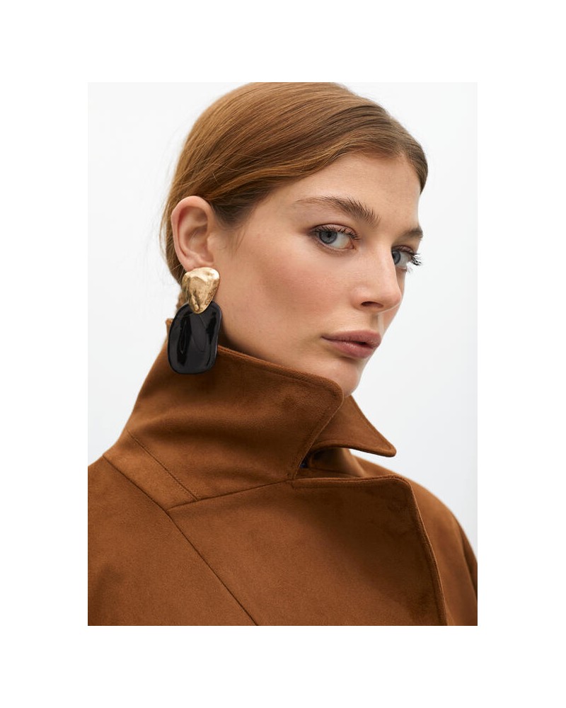 Chaqueta antelina oversize de Lola Casademunt