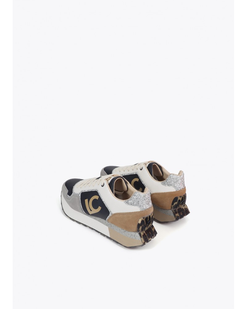 Zapatillas con suela animal print de Lola Casademunt