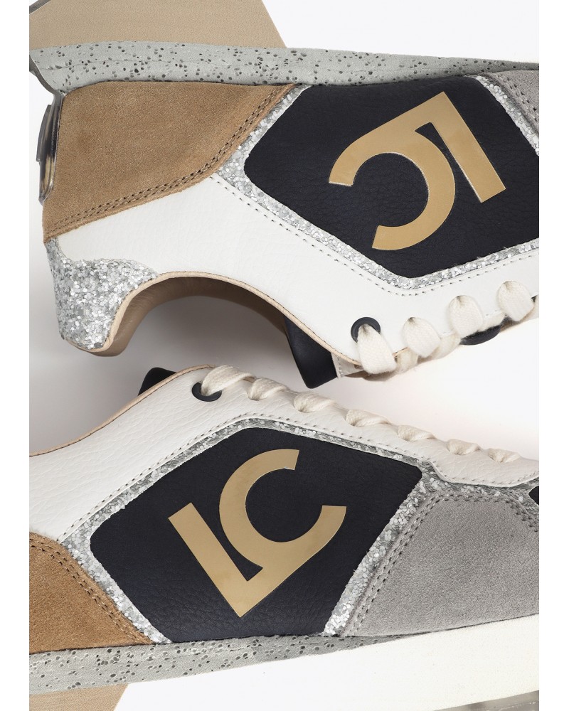 Zapatillas con suela animal print de Lola Casademunt