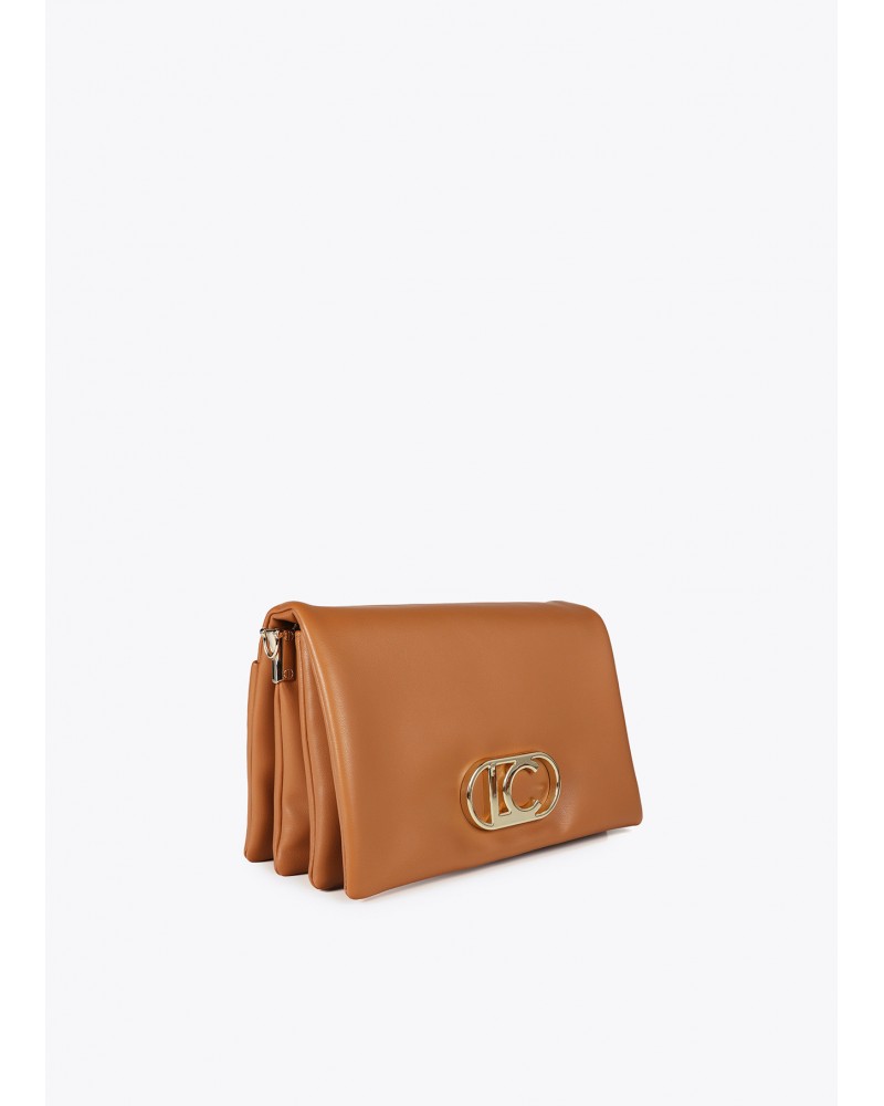 Bolso bandolera con solapa de Lola Casademunt