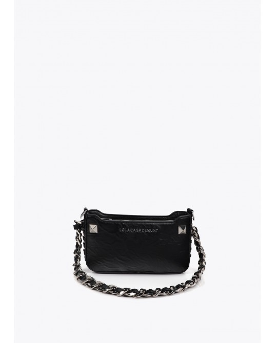 Bolso mini negro arrugado de Lola Casademunt