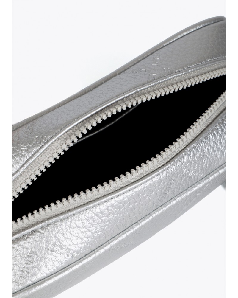 Bolso bandolera efecto piel de Lola Casademunt