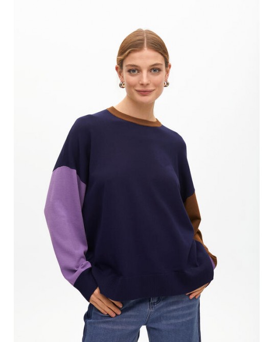 Jersey azul camel y lila de Lola Casademunt