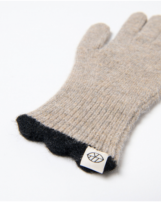 Guantes de punto con contraste de Surkana