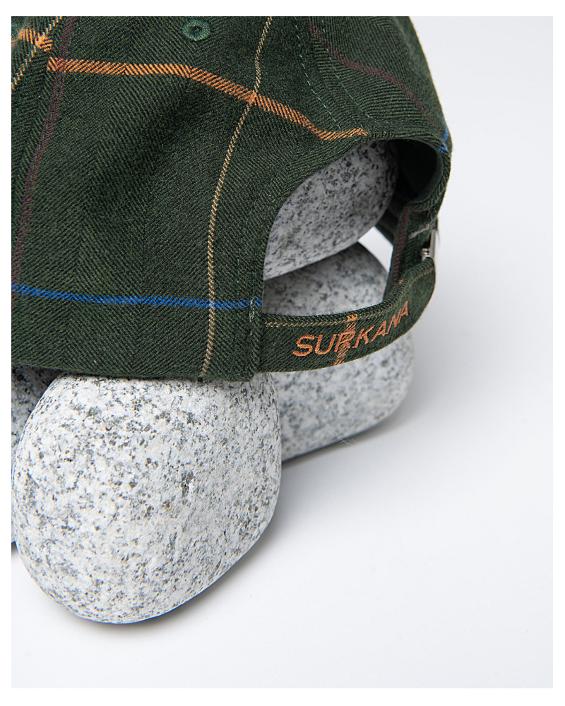 Visera de cuadros KAKI de Surkana