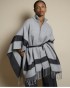 Poncho de punto GRIS con cremallera de Surkana