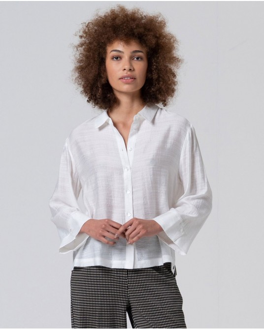 Camisa blanca manga ancha de Surkana