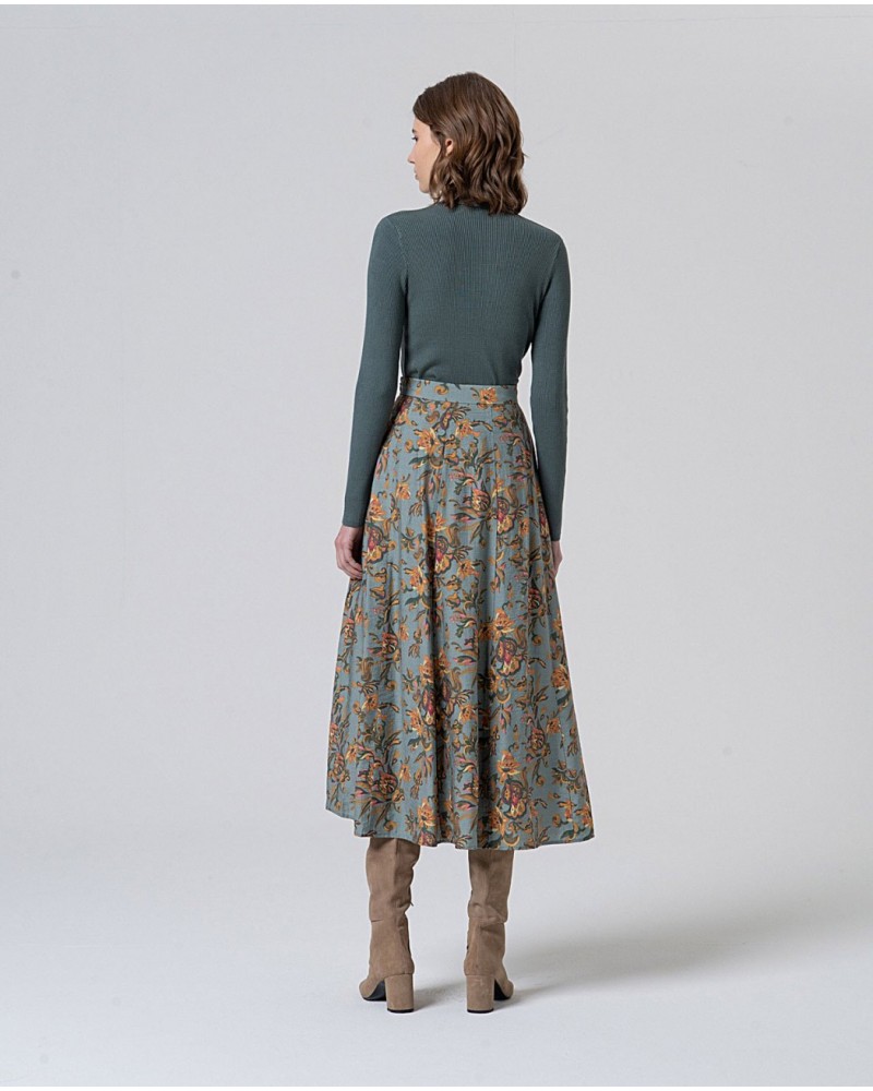 Falda estampada con vuelo de Surkana