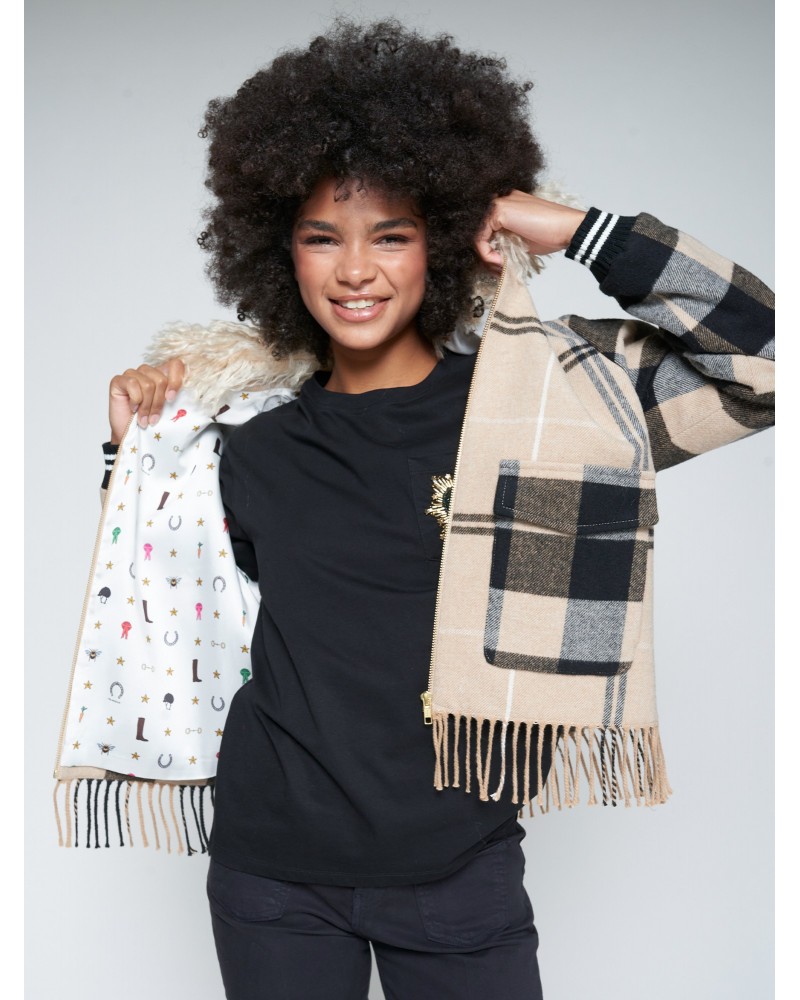 Chaqueta cuadros con flecos de Vilagallo