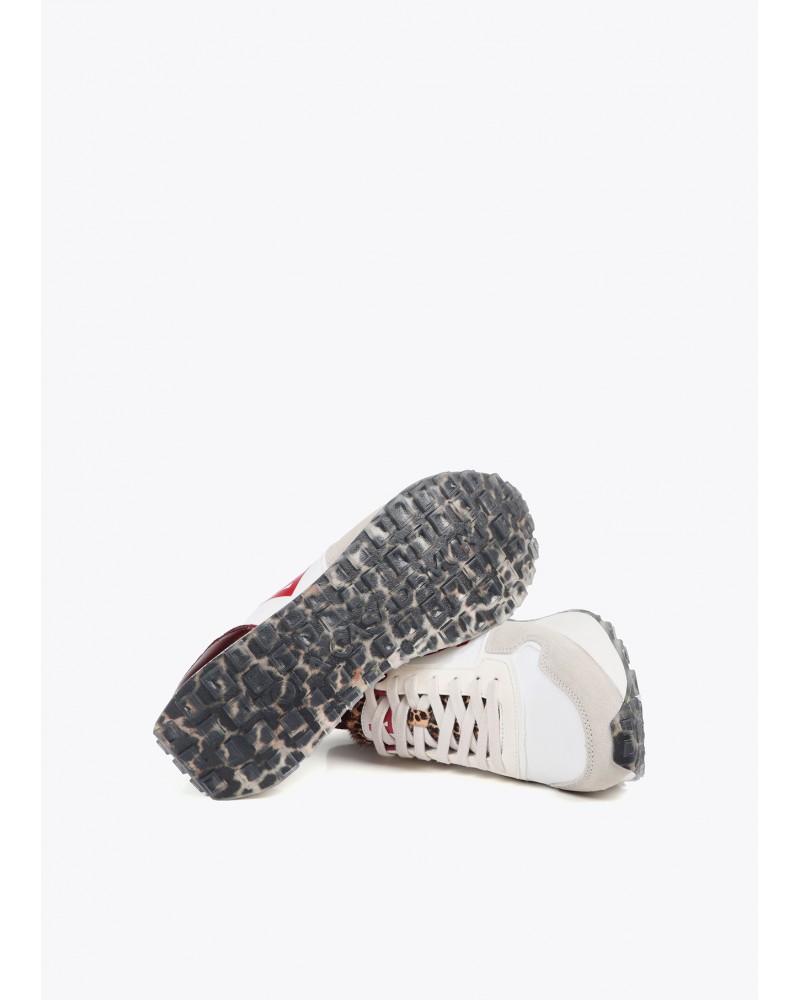 Deportiva suela animal print de Lola Casademunt