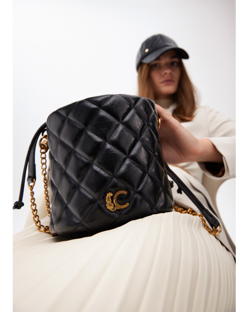 Bolso bombonera acolchado negro de Lola Casademunt