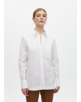 Camisa blanca popelin con botones de Lola Casademunt