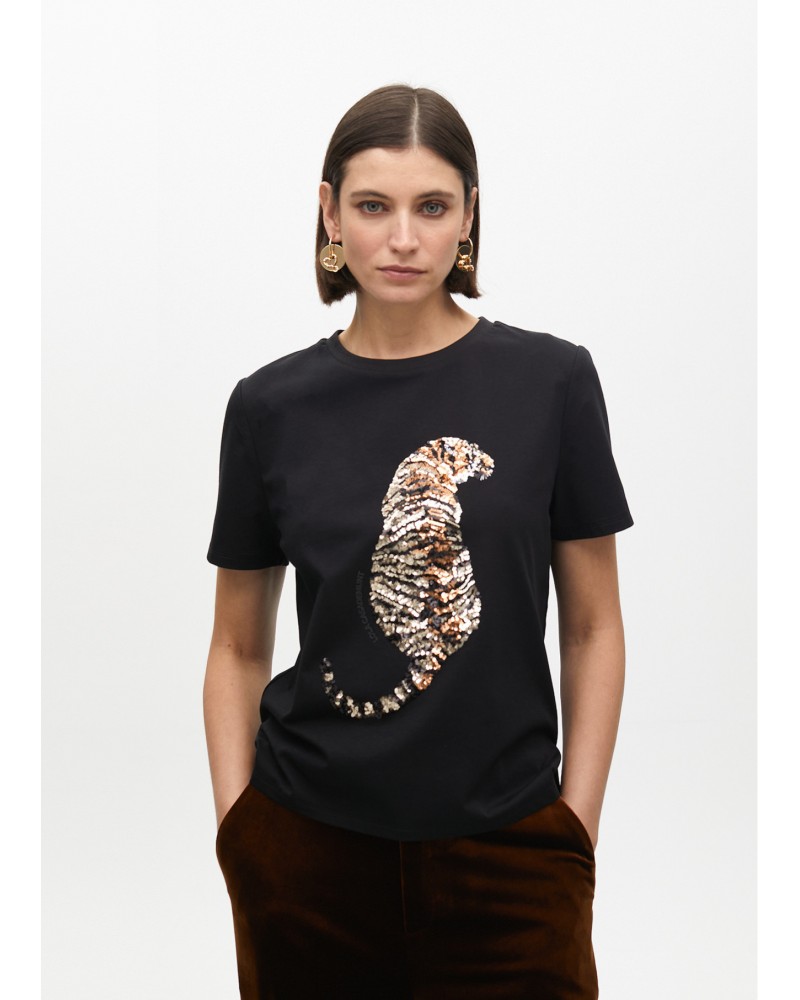 Camiseta tigre negra pedrerìa de Lola Casademunt