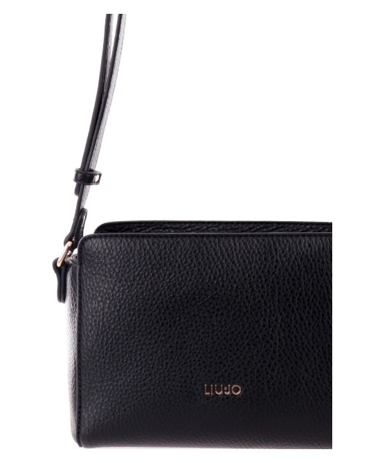 Bolso negro bandolera de Liujo