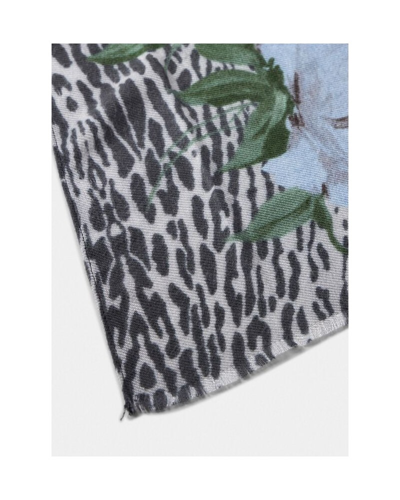 Pañuelo estampado flores de Liujo