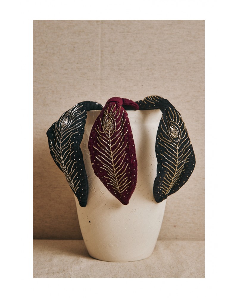 Diadema con abalorios de latido