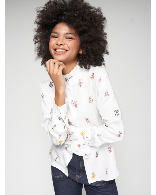 Camisa blanca condecoraciones de Vilagallo